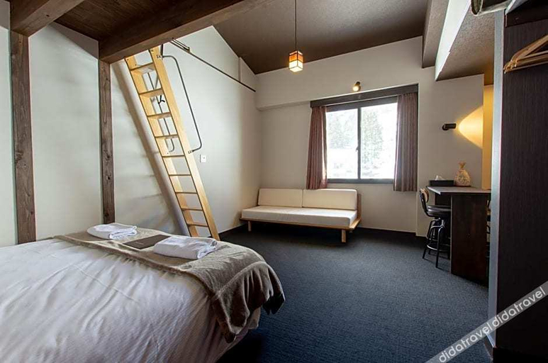 Others 4, The Schneider Hotel, Nozawaonsen