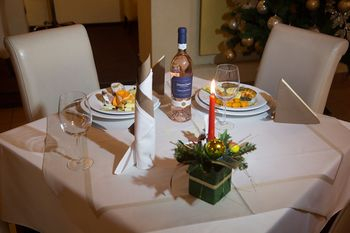 Food & Drinks 5, Univers (T), Cluj-napoca
