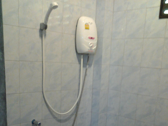 Bathroom 5, Ssp Bungalow, Koh Chang