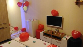 Others 3, Rental Suit, Büyükçekmece