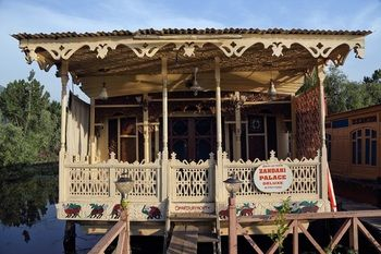 Others 5, Houseboat Zaindari Palace, Srinagar