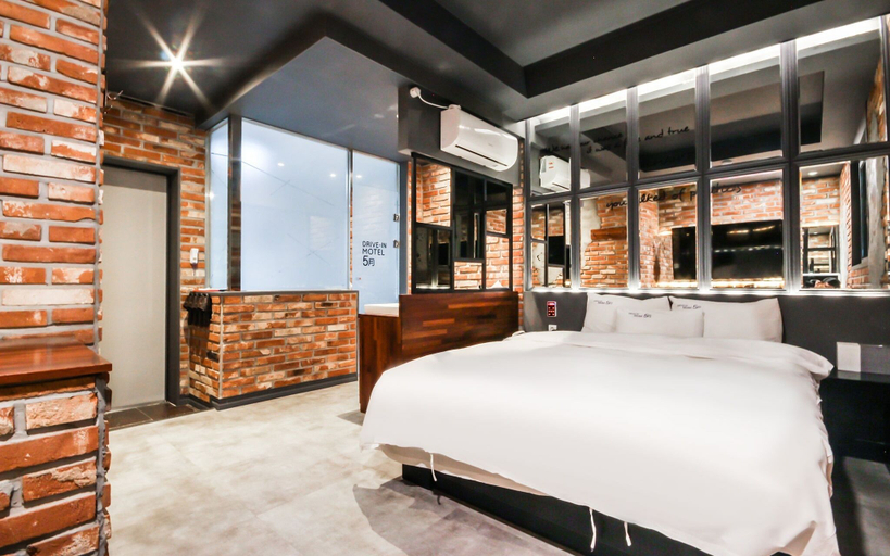 Bedroom 4, Cheongdo Hotel May Provence (Drive-in), Gyeongsan