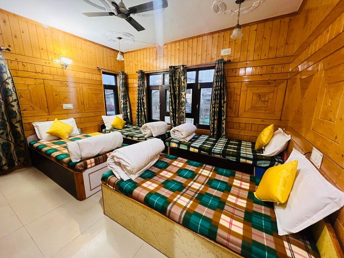 Bedroom 2, Whostels , Srinagar