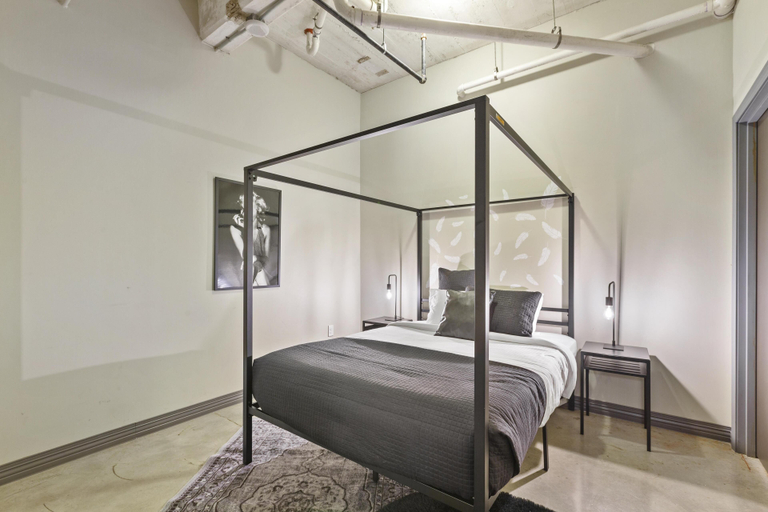 Others 5, Butler Brothers Building Suites, Dallas