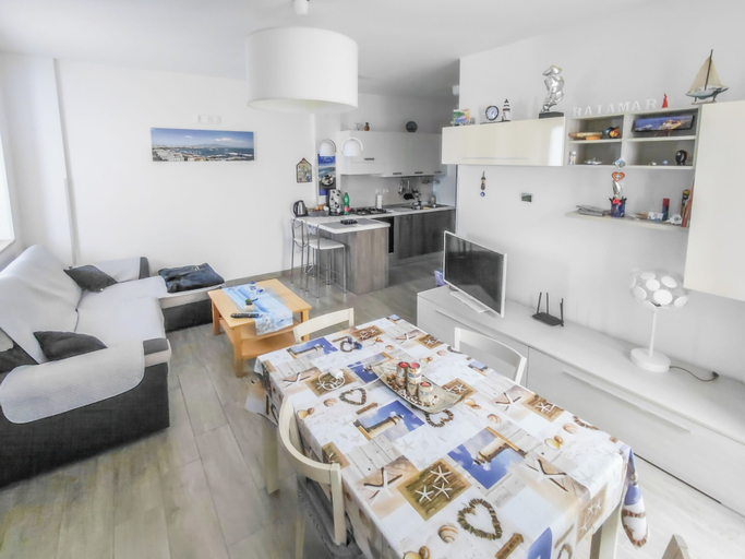 Food & Drinks, Appartamento vicino al Centro Storico e al Mare, Salerno