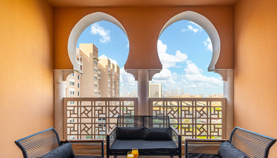 Others 3, LUX Holiday Home - IBN Residence 1, Dubai