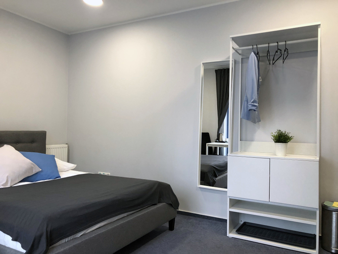 Bedroom 3, Przystanek Sopot Plaza, Sopot