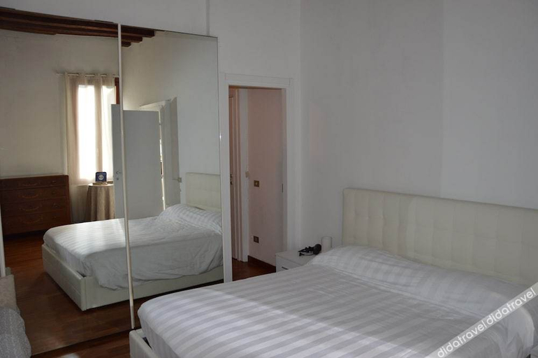Others 4, Dorso Duro Apartment, Venezia