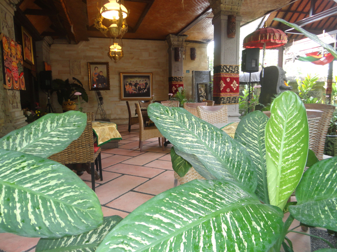 Public Area, Monkey Forest Bungalow, Gianyar