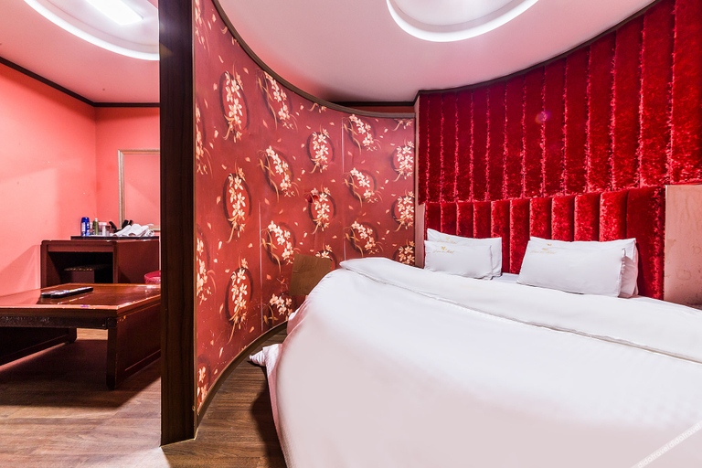 Bedroom 3, Khan Motel, Pyeongtaek