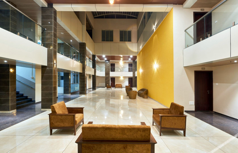 Others 5, Hotel Tulsi, Kolhapur