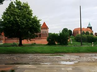 Others 4, B&B vis a vis Zamku, Malbork
