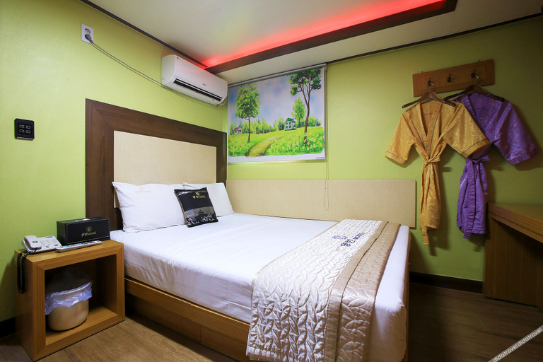 Bedroom 4, Geumcheon (Siheungdong) Yeongbin, Geum-cheon