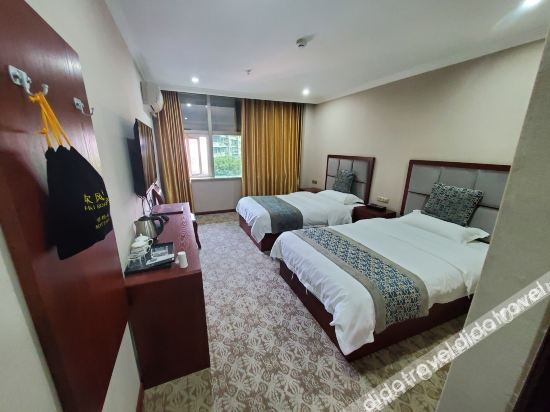 Others 2, ManchiHotel, Chongqing