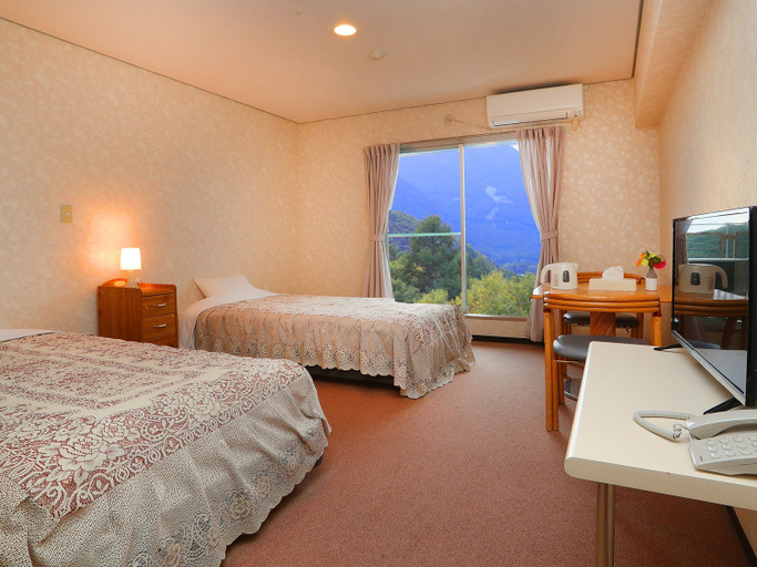 Bedroom, Ryuo Mountain Hotel, Yamanouchi