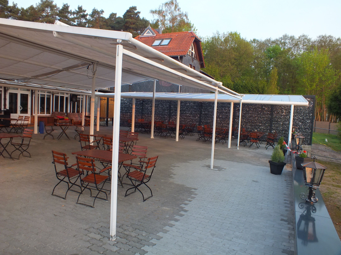 Others 4, Seehotel & Restaurant Karlslust, Oder-Spree