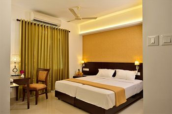 Others 5, Hotel Town Tower, Thiruvananthapuram
