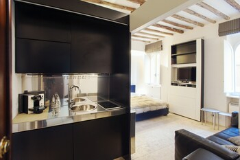 Others 2, Oro - WR Apartments near Castel Sant'Angelo, Rome