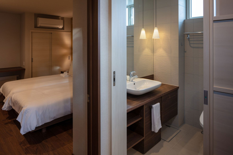 Room 2, Mokuren, Furano