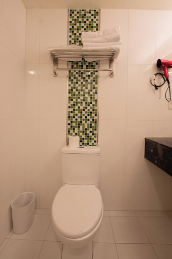 Bathroom 3, southern dreams of Ashare hotel group, Pingtung
