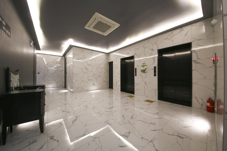 Others 4, Hotel VOW, Gyeyang