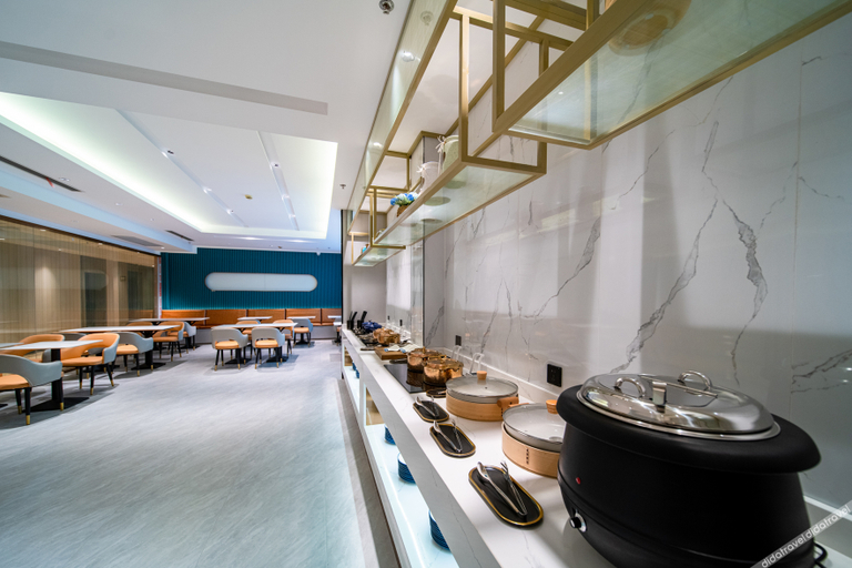 Food & Drinks 4, ホテル (), Nantong