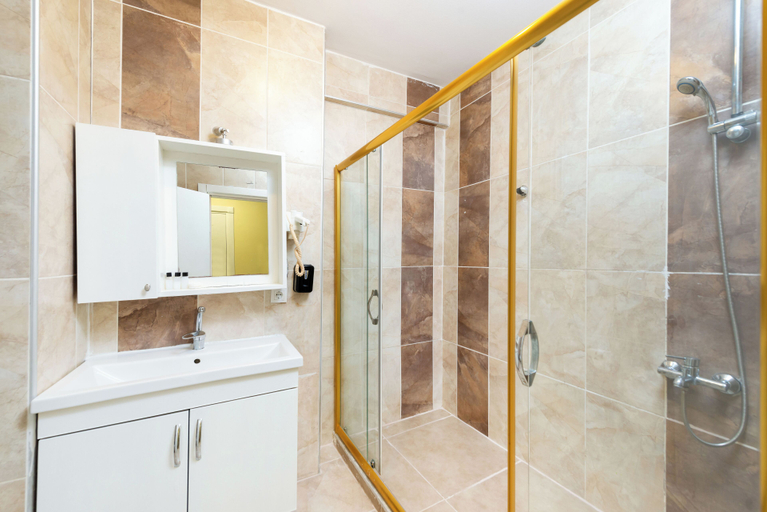 Bathroom 5, Grand Abimo Hotel, Fatih