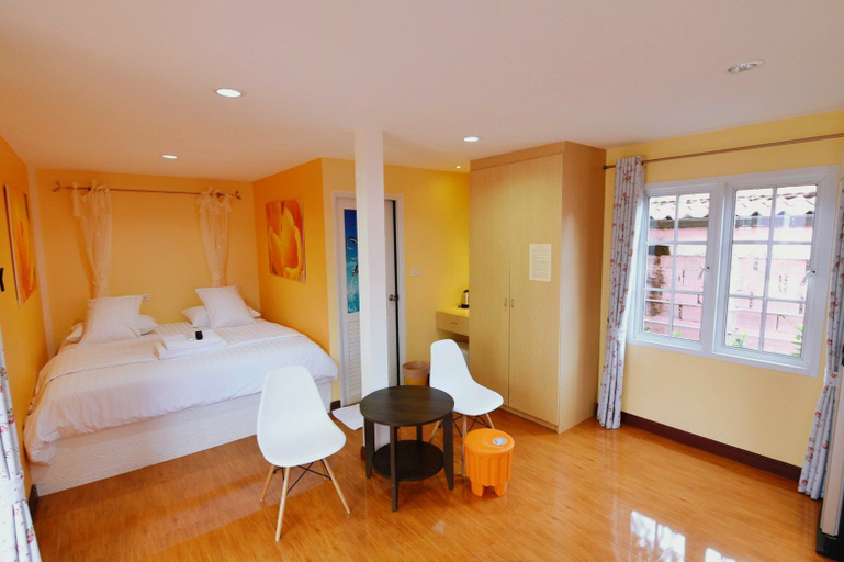 Bedroom 2, Bunny Hill Resort, Sattahip