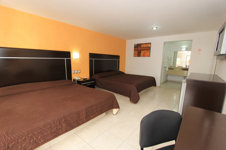 Others 5, Hotel 5inn, Silao