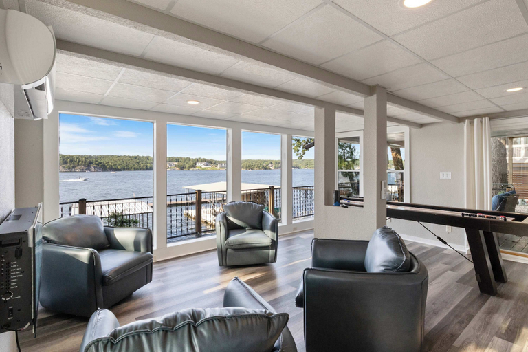 Interior 3, Lakefront Home Private Dock With Main Channel View, Camden