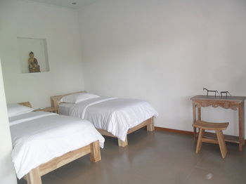 Others 3, Jublu Hotel, Buleleng