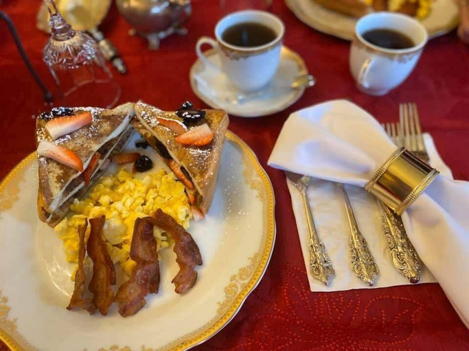 Food & Drinks 5, Whole Hearts Bed and Breakfast, Spartanburg