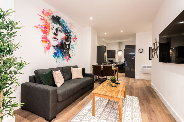 Others 5, SGT Peppers 1-Bedroom City Centre Apartment, Sefton