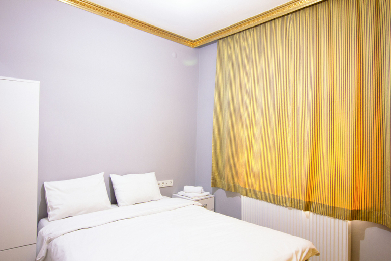 Others 2, Elpida Boutique, Fatih
