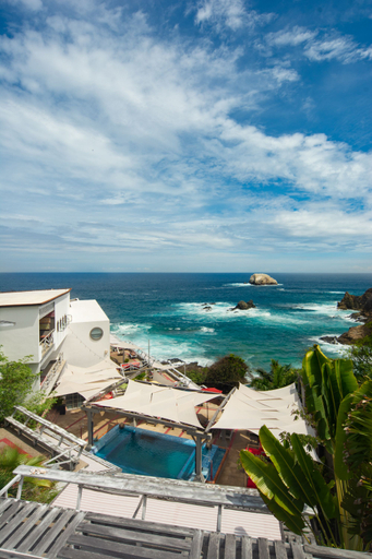 Others 3, Villa Aikia Adults Only, Dist. Pochutla