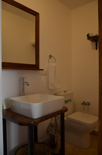 Bathroom 4, Ayisigi Otel, Ayvalık