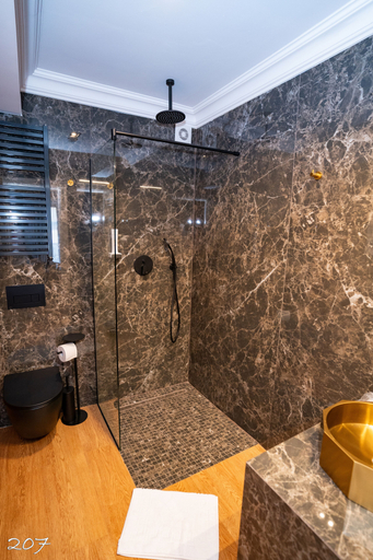 Bathroom 4, Hotel Boutique Cosmopolita Timisoara, Timisoara