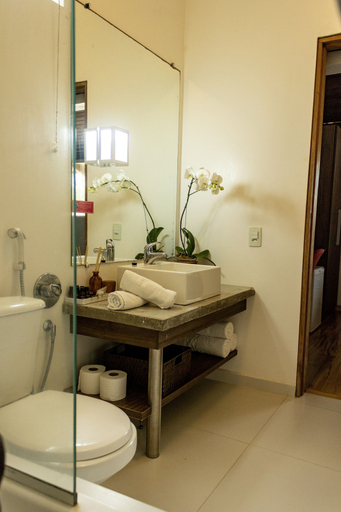 Bathroom 4, Pousada Ponta da Vigia, Penha