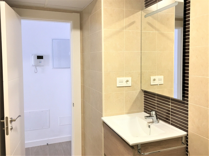 Bathroom 5, Centro Picacho, Málaga