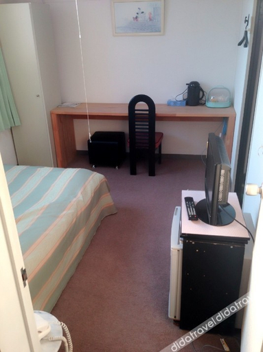 Bedroom 5, Business Hotel Mayumi, Ōmuta