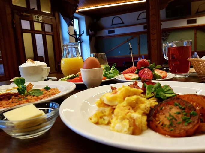 Food & Drinks 4, Hotel Baltaci Starý Zámek, Zlín