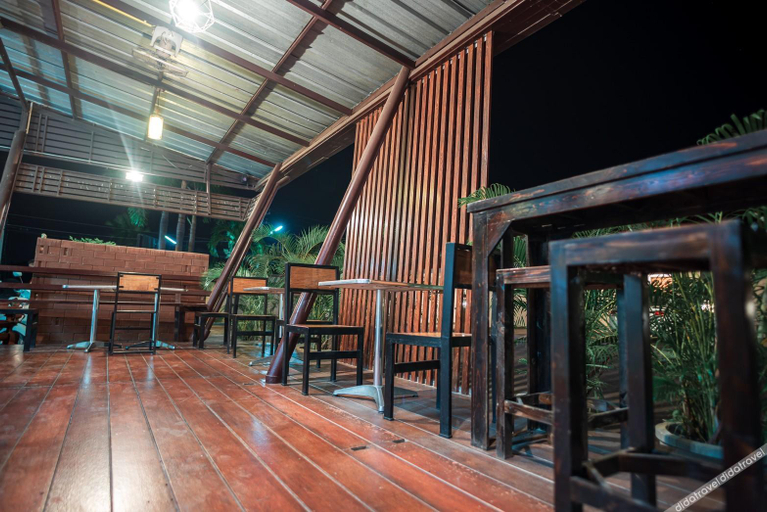 Food & Drinks, The Resort Kamphaengphet, Mueang Kamphaeng Phet