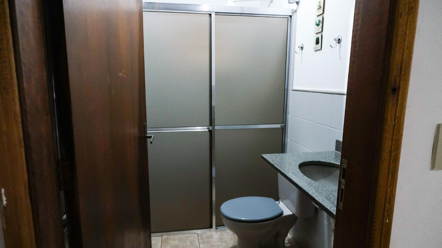 Bathroom 4, Recanto da Tuca, Socorro