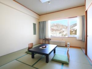 Others 2, Manza Hotel Juraku, Tsumagoi