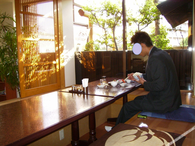Others 2, Hotel Shimizuso, Sakura
