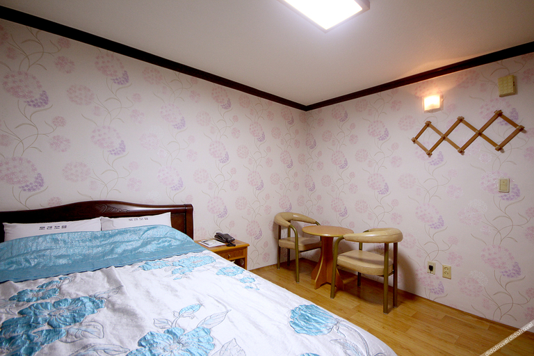 Bedroom 4, Yeosu Rosen, Yeosu