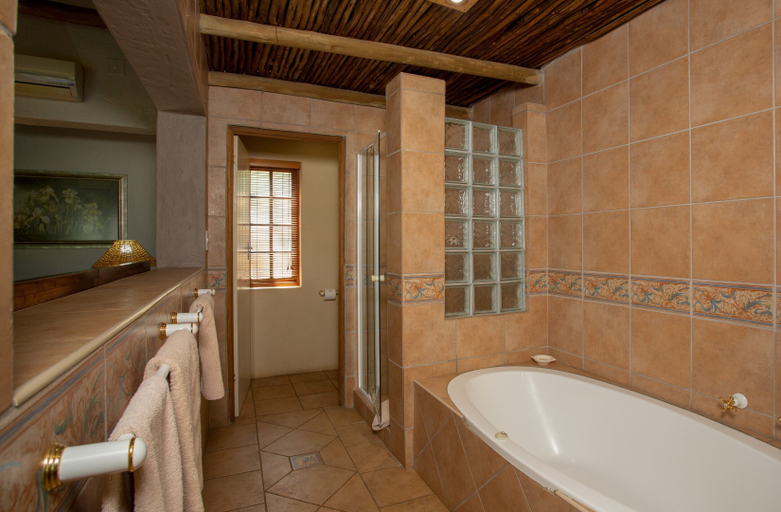 Bathroom 3, Whispering Pines Country Estate, West Rand