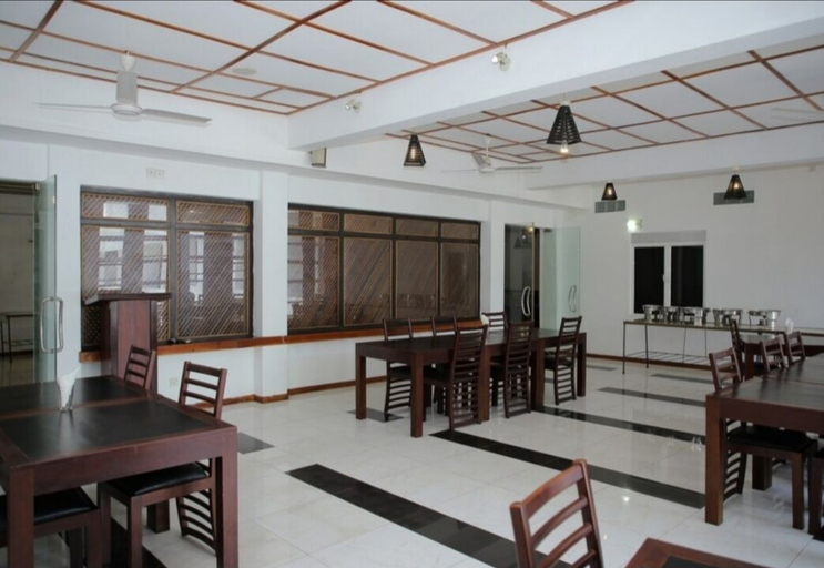 Food & Drinks 4, Subhas Hotel, Jaffna