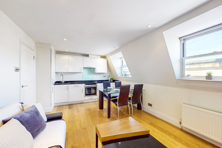 Others 4, Park Lane Apartments Marylebone, London