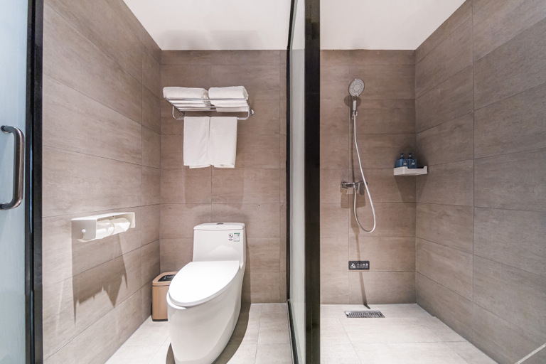 Bathroom 3, Hanting Hotel Suizhou Guangshui Binhe East Road, Suizhou Shi